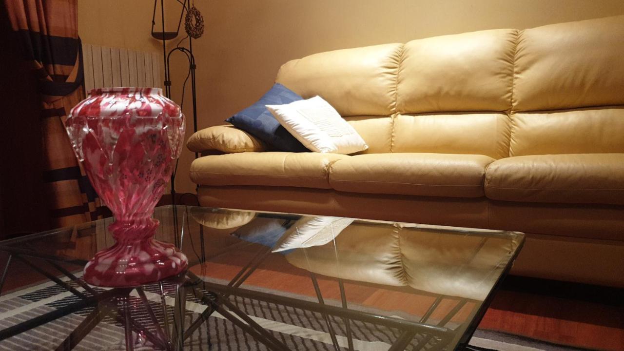 Beb Vicino Pompei Casa Zio Ardi Hotel บอสโกเรอาเล ภายนอก รูปภาพ