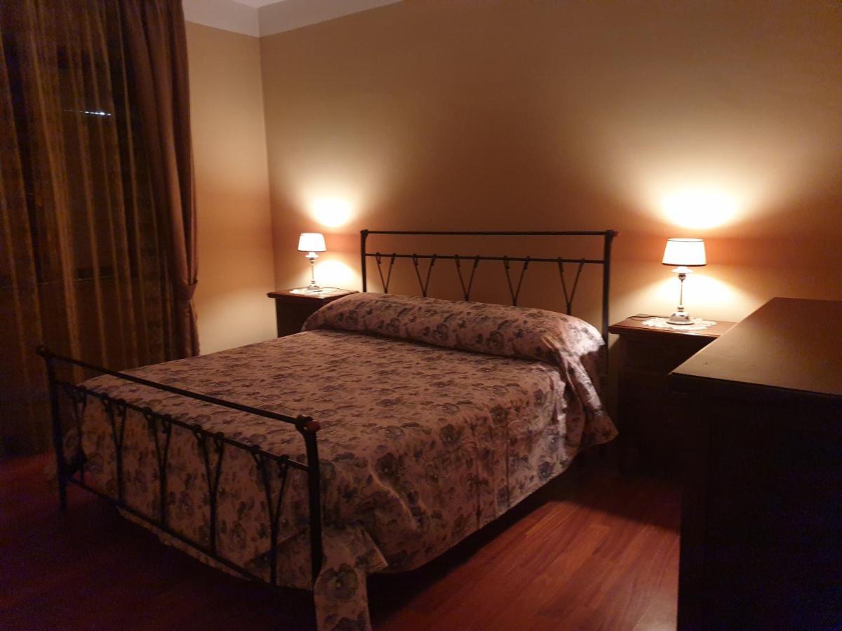 Beb Vicino Pompei Casa Zio Ardi Hotel บอสโกเรอาเล ภายนอก รูปภาพ