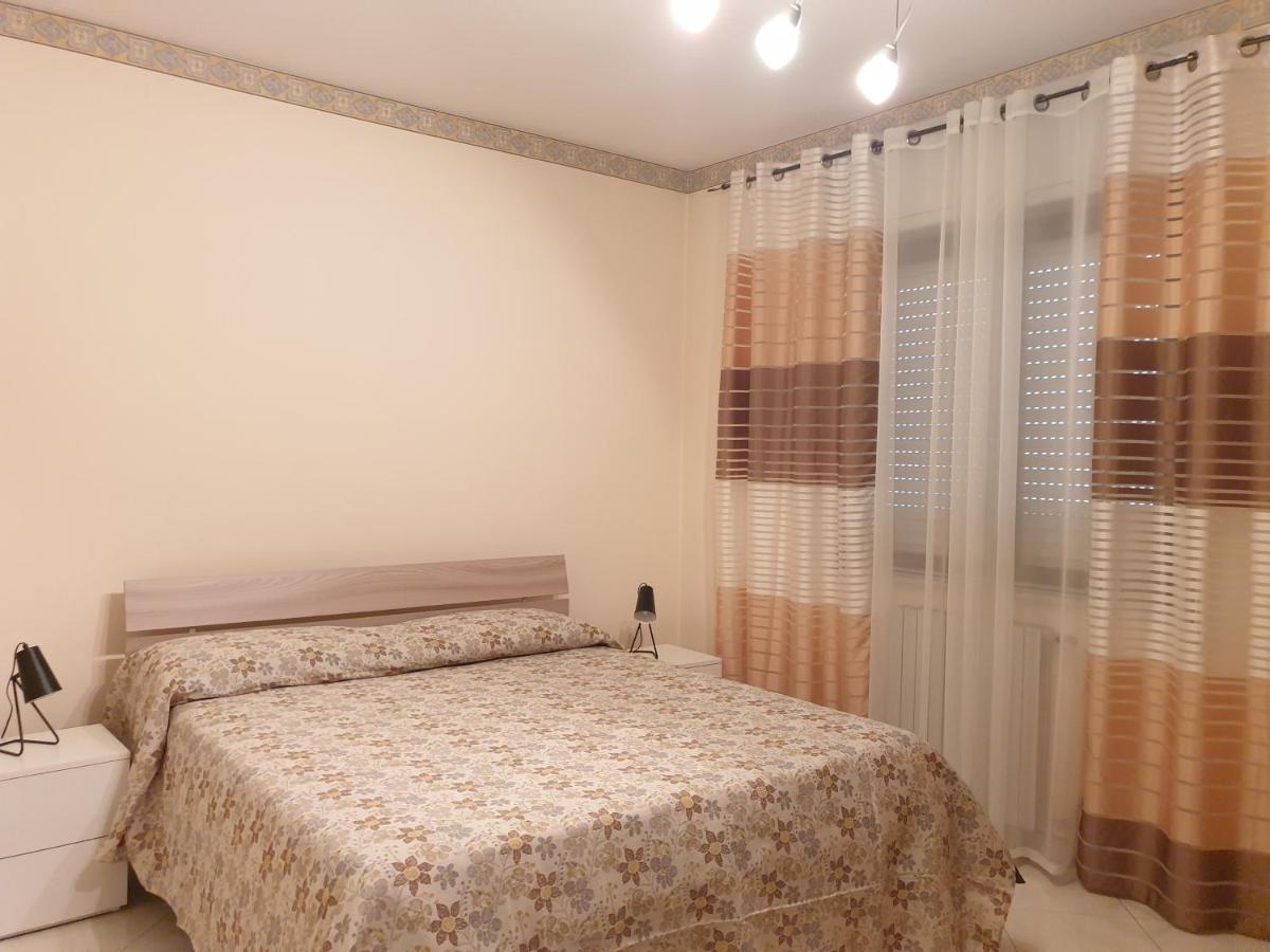 Beb Vicino Pompei Casa Zio Ardi Hotel บอสโกเรอาเล ภายนอก รูปภาพ